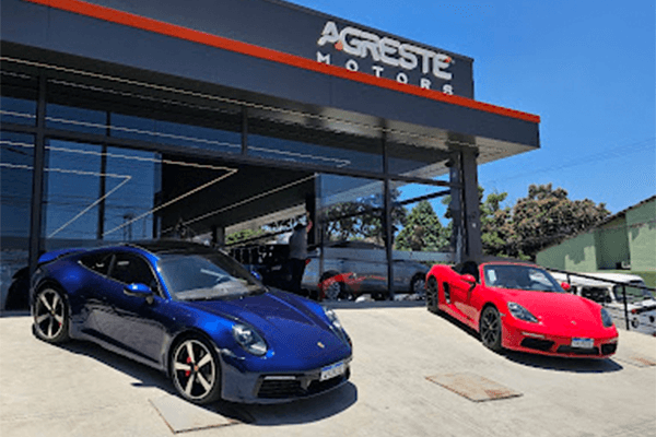 Fachada da Agreste Motors, na Av. Rui Barbosa, em Garanhuns