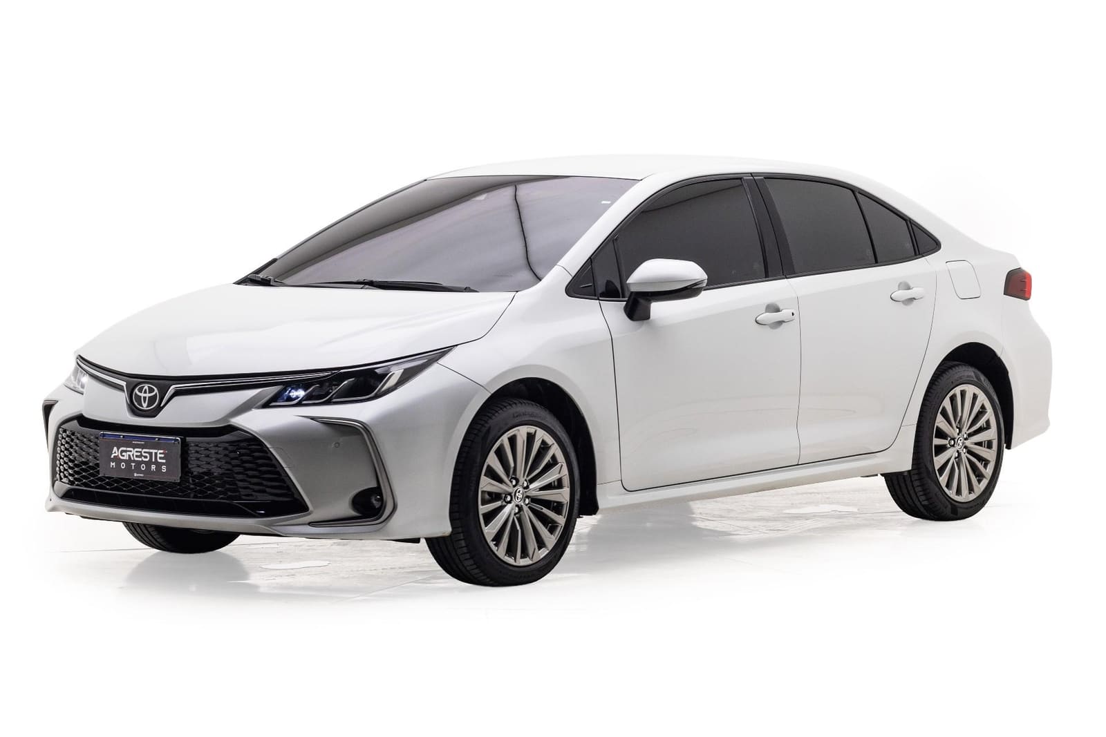 TOYOTA Corolla Sedan XEI, Branca