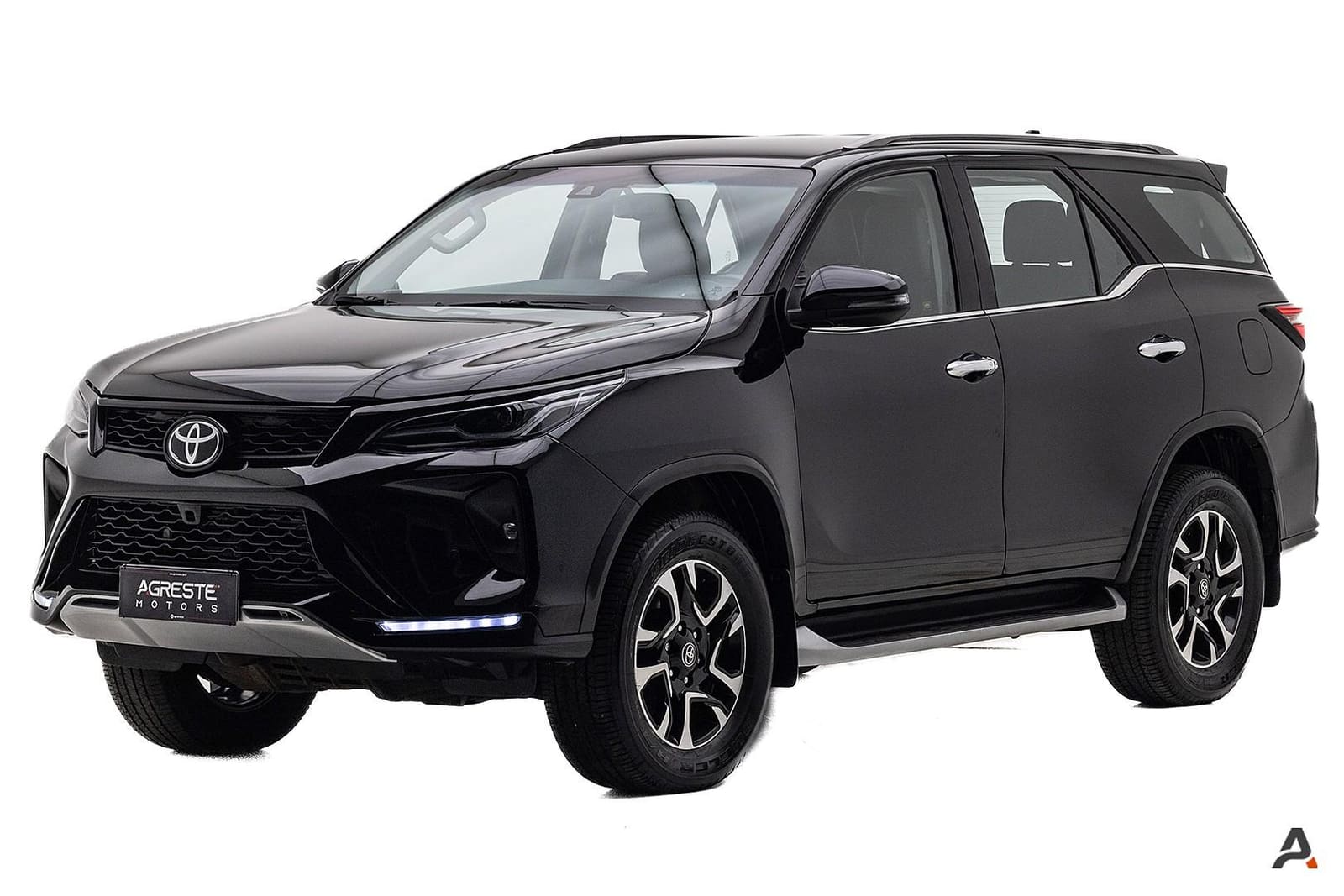 TOYOTA Hilux SW4 I/ SWSRXA4FD, Preta